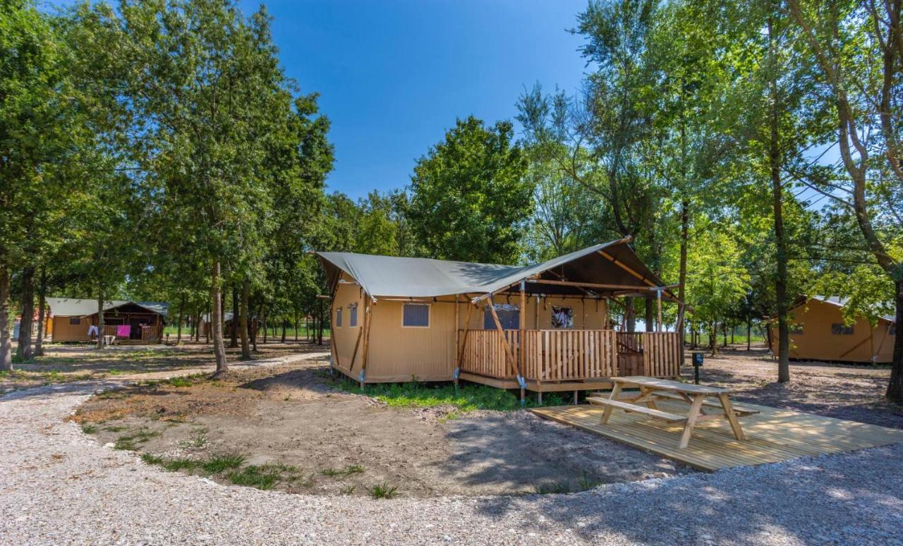 Agriturismo Tenuta Regina - Glamping Luxury And Landhuis Palazzolo dello Stella